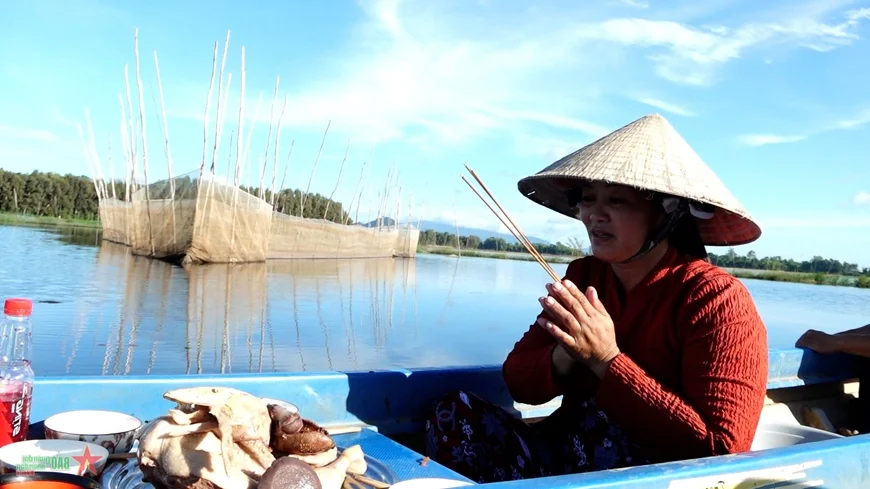The Cultural Beauty of Vietnam's Mekong Delta During Floating Season