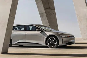 New 2026 Lucid Air Debuts: 824km Range Starting at $70,900 - image 3