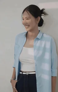 Former Swimming Champion Anh Vien Stuns Fans with Incredible New Look - image 3
