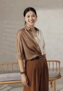 Former Swimming Champion Anh Vien Stuns Fans with Incredible New Look - image 8