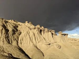 Exploring the Mysterious Giant Stone Mushrooms: Nature’s Incredible Geological Wonders - image 5