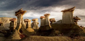 Exploring the Mysterious Giant Stone Mushrooms: Nature’s Incredible Geological Wonders - image 7