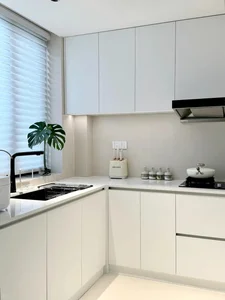 Tradition vs. Technology: Why My Mother's Simple Cleaning Habits Beat My High-Tech Home - image 1