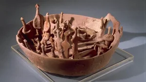Mysterious 4,000-Year-Old Artifacts Discovered in Cyprus Tomb - image 8