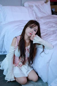 Elegant Asian Portrait Photography: YiTuYu Art Language Vol.9558 Featuring Xiao Meng - image 5