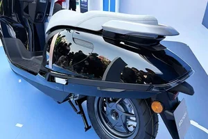 Honda UC3 Electric Motorcycle Launches in Vietnam with Impressive 120km Range - image 2