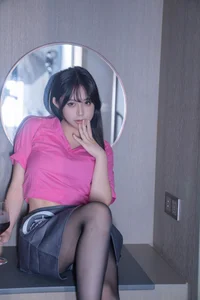 YiTuYu Art Language Vol.10518: Elegant Photo Gallery of Yi Yuan Tong Xue Jodie - image 19
