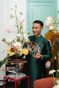 Exquisite 2024 Vietnamese Engagement Gift Tray Designs by Artisan Hoang Khanh - image 5