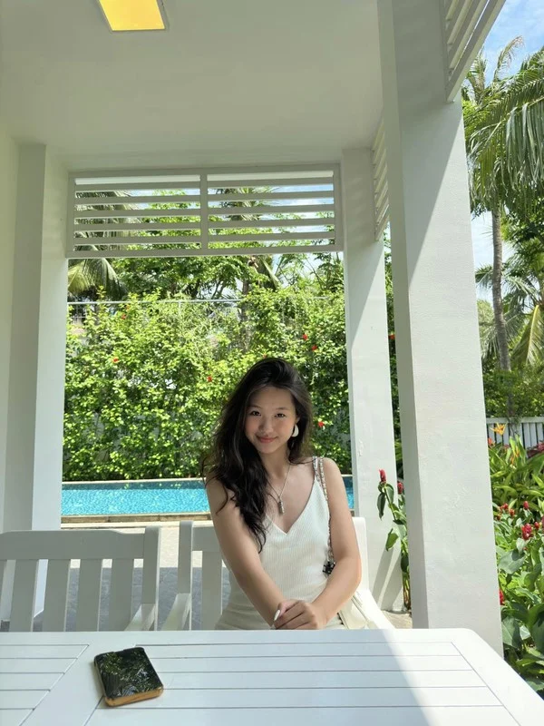 Stunning Transformation: The 16-Year-Old Daughter of a Former Volleyball Beauty Queen Gains Spotlight
