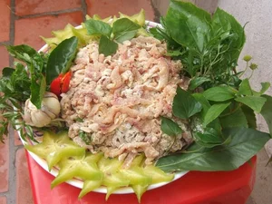 Phuong Oanh Reveals a Secret Local Culinary Specialty in Vietnam - image 4