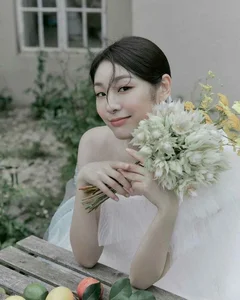 Life After the Ice: The Enduring Legacy of South Korea's 'National Treasure' - image 6