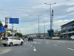 Ho Chi Minh City Gateways: Traffic Flow at the Holiday's End - image 7