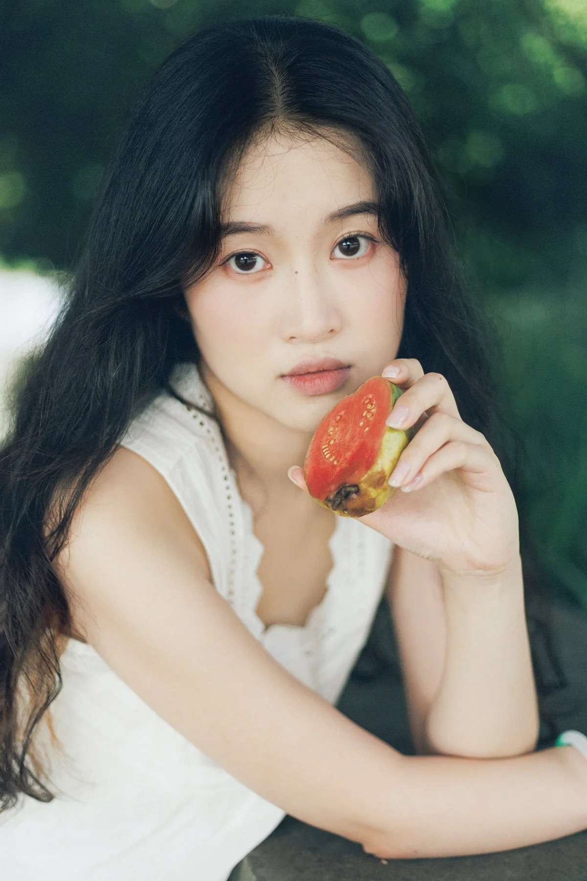YiTuYu Art Language Vol.10487: A Stunning Visual Study of Wa Sai Yu Yu