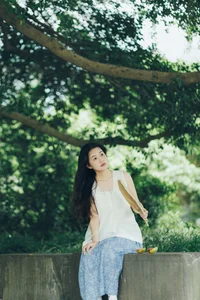 YiTuYu Art Language Vol.10487: A Stunning Visual Study of Wa Sai Yu Yu - image 5