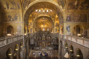 Exploring the Grandeur of the Roman Empire's Most Famous Ancient Tombs - image 4