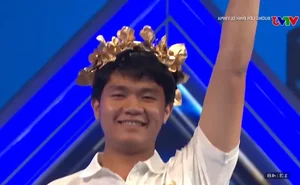 Spectacular Comeback: Ho Chi Minh City Student Wins Road to Mount Olympia - image 7