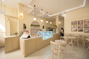 La Dulce Bakery: A Charming Vintage Escape in the Heart of Da Nang - image 10