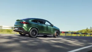 Inside the New Mercedes-AMG GLE and GLS: 603 HP V8 Power - image 2