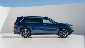 Inside the New Mercedes-AMG GLE and GLS: 603 HP V8 Power - image 3
