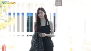Han So Hee's Airport Style: Turning the Terminal into a High-Fashion Catwalk - image 6