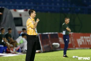 VAR Technology Debuts in Southern Vietnam Football Stadiums - image 0
