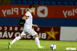 VAR Technology Debuts in Southern Vietnam Football Stadiums - image 7