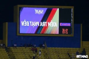 VAR Technology Debuts in Southern Vietnam Football Stadiums - image 6