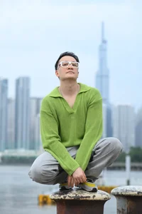 Vietnamese Star News July 11: Real-Life Beauty and Social Media Challenges - image 6