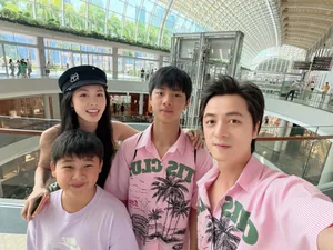 Vietnamese Star News July 11: Real-Life Beauty and Social Media Challenges - image 11
