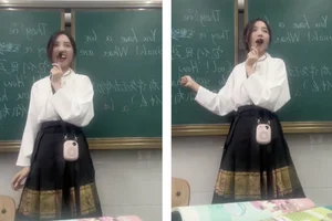 Beautiful Teacher Amazes with Stunning Classroom and Modern Street Style - image 10