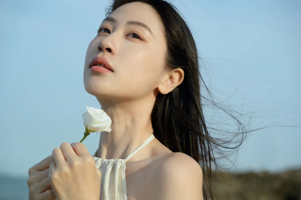 YiTuYu Art Language Vol.9967: Timeless Fine Art Portraits with Yi Yi