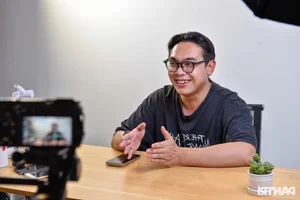 Reviewers Struggle to Adapt as AI Disrupts the Content Creation Industry - image 0