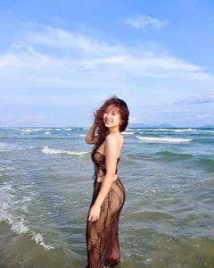 Daughter of Famous Volleyball Legend Kim Hue Stuns in Beach Photoshoot - image 3