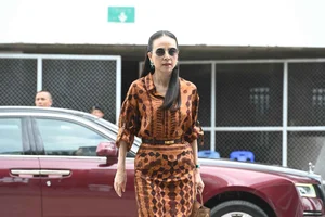 Madam Pang and Her Husband: A Glimpse into Their Elegant Life Together - image 6