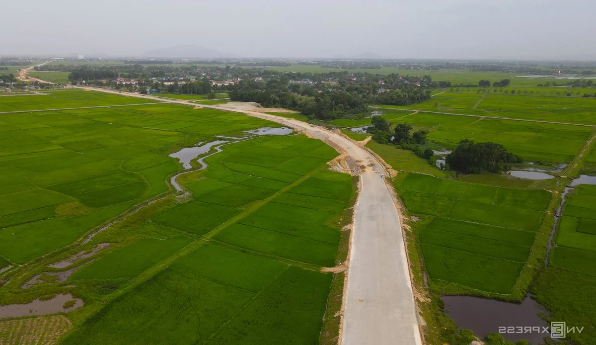 Vietnam's Infrastructure Milestone: Inside the Bai Vot - Ham Nghi Expressway