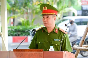Hanoi Police Conduct Large-Scale Hostage Rescue and Gold Shop Robbery Drill - image 4