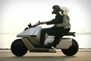 OMO X Self-Balancing Smart Electric Motorcycle Officially Hits the Market - image 3