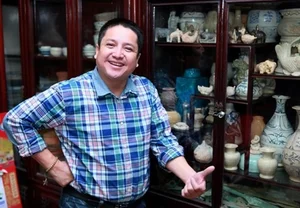 Inside the Impressive Antique Collection of Vietnamese Artist Chi Trung - image 1