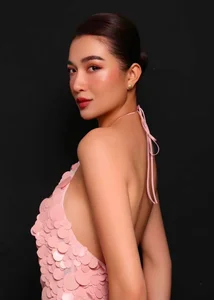 Vietnamese Celebrity Updates: Miu Le Shares Fun Stories and Tang Thanh Ha's Joyful News - image 30