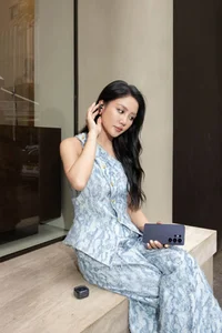 Vietnamese Celebrity Updates: Miu Le Shares Fun Stories and Tang Thanh Ha's Joyful News - image 18