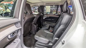 The 2026 Volvo XC90 SUV: Anticipation Grows for Its Upcoming Vietnam Debut - image 4