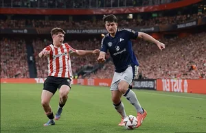 Harry Maguire's Stunning Assist and Brilliant Wing Play in Europa League Clash - image 6