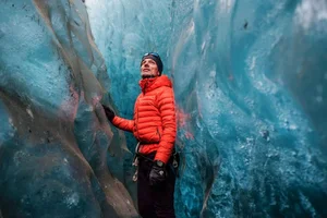 Exploring the Most Surreal and Beautiful Ice Caves on Earth - image 14