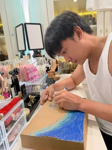 Vietnamese Celebrity News: Midu's Anniversary and Diep Lam Anh's Family - image 38
