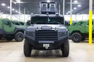 Unveiling the Ford F-550 Roshel Senator: The Incredible B7 Bulletproof SUV – A Multi-Million Dollar Fortress for ICE. - image 2