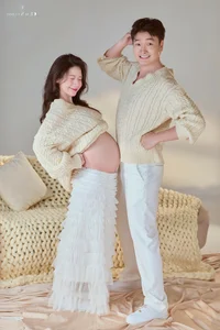 Vietnamese Star Midu Captivates Fans with Youthful Elegance and 'Student-Like' Charm - image 7