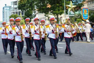 Spectacular Cavalry Performance and Police Horse Parade in Ho Chi Minh City - image 4