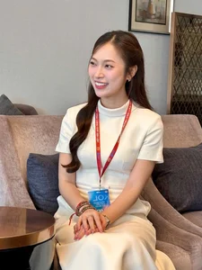 MC Khanh Vy Sparks Romance Rumors at High-Profile Celebrity Wedding - image 1