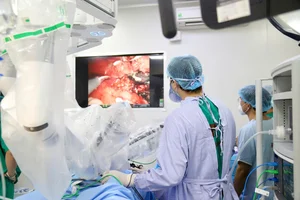 Advancing Cancer Care: Robot-Assisted Laparoscopic Surgery Training in Vietnam - image 2