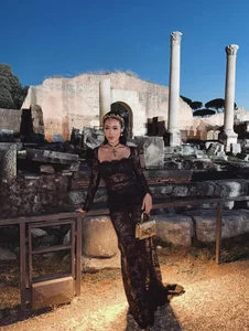 Tiên Nguyễn and Erling Haaland: A Viral Moment in Global Fashion and Sports - image 4